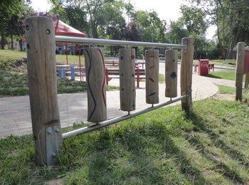 GAT-113010-RP, Heiligenhaus, John-Steinbeck-Park, Drehh&ouml;lzer (2).JPG